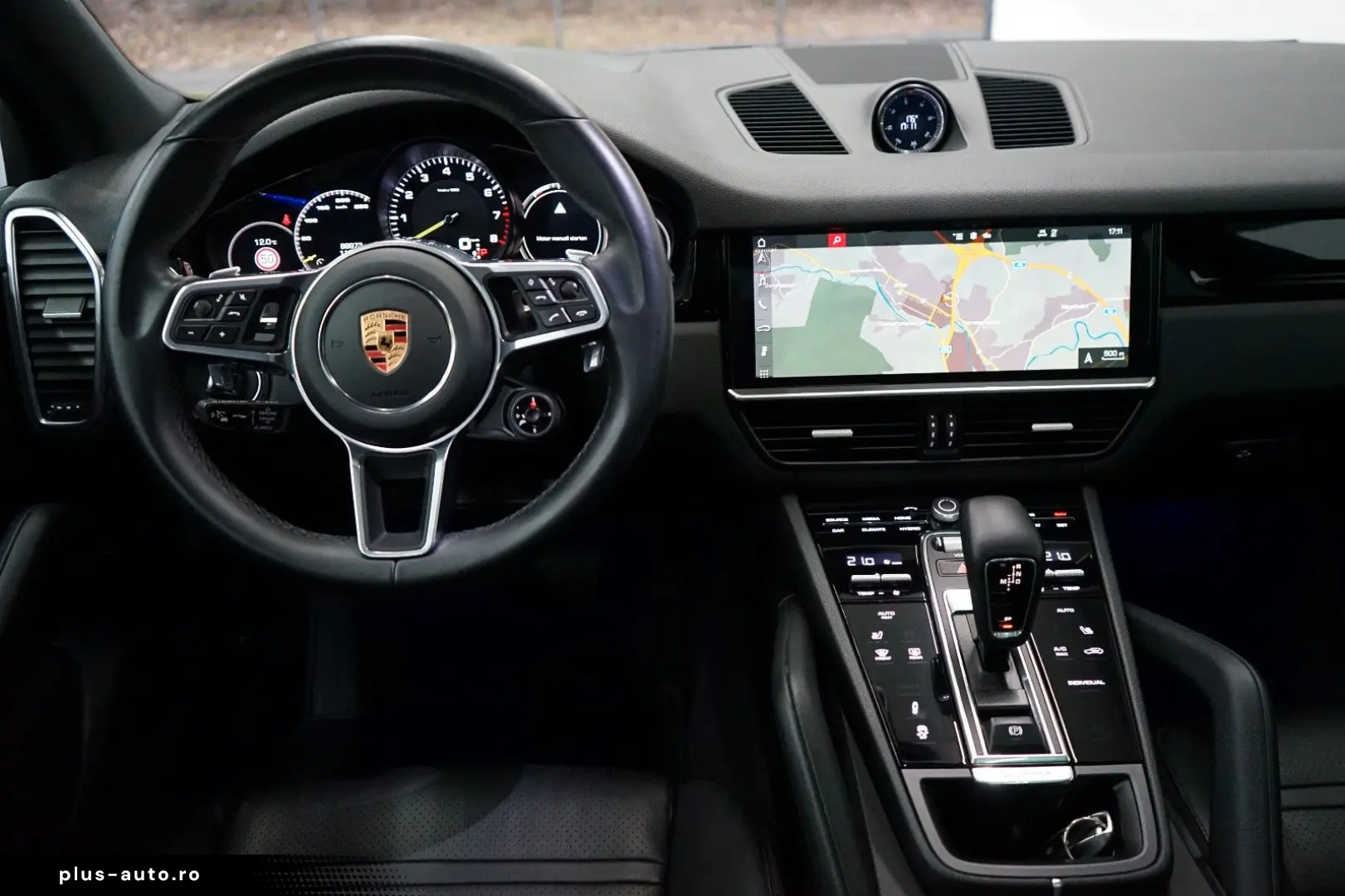 PORSCHE Cayenne E-Hybrid PANO HeadUp MATRIX AHK BOSE 21z