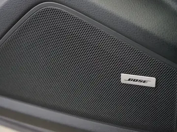 PORSCHE Cayenne E-Hybrid PANO HeadUp MATRIX AHK BOSE 21z