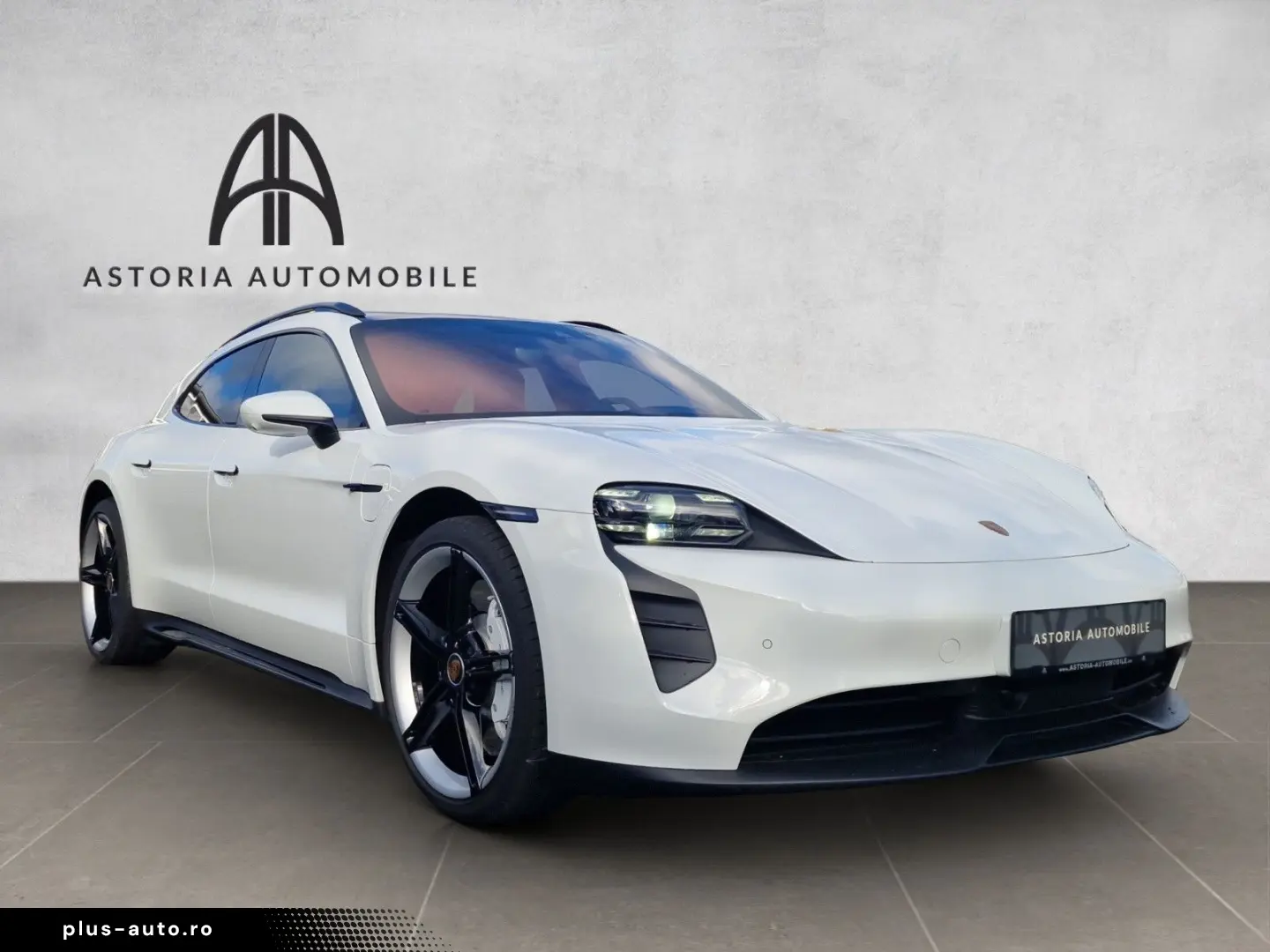 PORSCHE Taycan GTS ST Pano Bose 360 PVTS HuD Vierradlenk