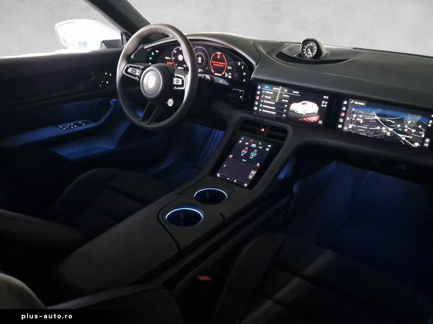PORSCHE Taycan GTS ST Pano Bose 360 PVTS HuD Vierradlenk