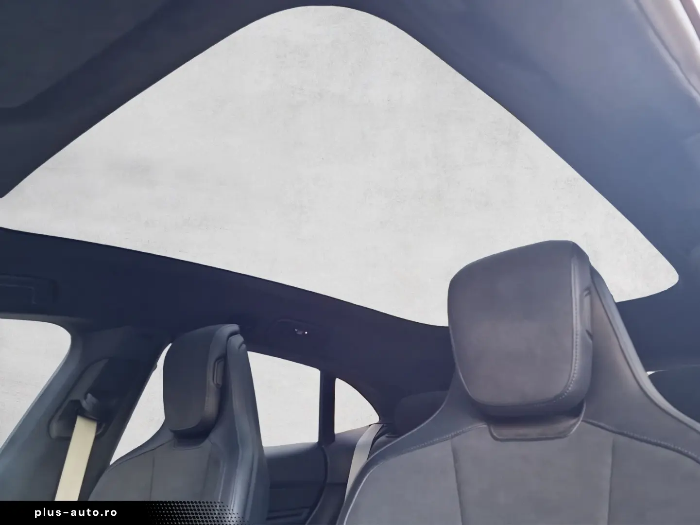 PORSCHE Taycan GTS ST Pano Bose 360 PVTS HuD Vierradlenk