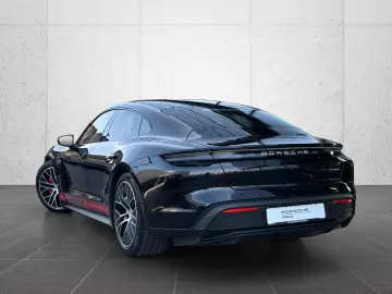 PORSCHE Taycan 4S BOSE PANO 20 Zoll