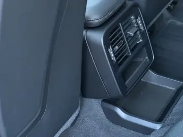 PORSCHE Taycan 4S BOSE PANO 20 Zoll