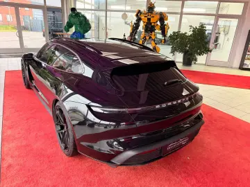 PORSCHE Taycan Sport Turismo 4S Sportchrono Pano Inno 21