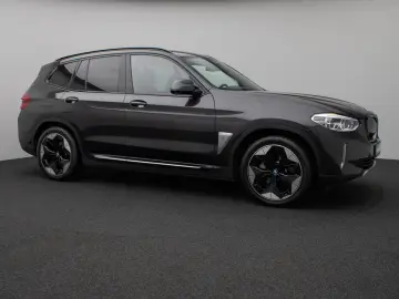 BMW iX3 Impressive Panorama 360 HUD DAB H K Sport