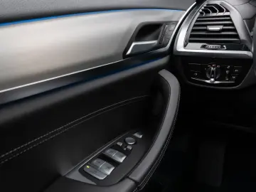 BMW iX3 Impressive Panorama 360 HUD DAB H K Sport