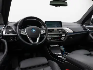 BMW iX3 Impressive Panorama 360 HUD DAB H K Sport