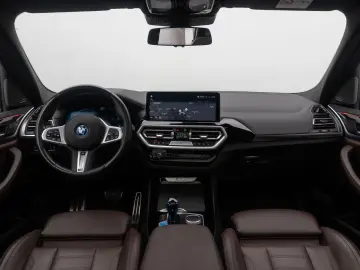 BMW iX3 IMPRESSIVE 360 DAB Alarm HUD Panorama 20Zoll