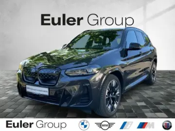 BMW iX3 Sportpaket HUD AD El. Fondsitzverst. Navi Le