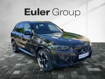 BMW iX3 Sportpaket HUD AD El. Fondsitzverst. Navi Le