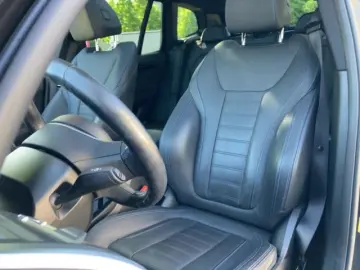 BMW iX3 Sportpaket HUD AD El. Fondsitzverst. Navi Le
