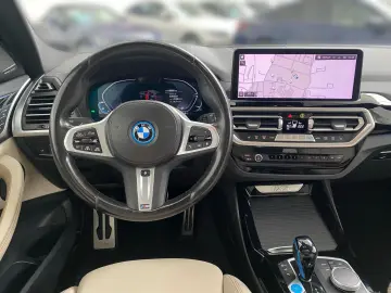 BMW iX3 M Sport HUD Pano DA Prof. H K 20´´ PA