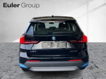 BMW iX1 xDrive 30 AD Navi Digitales Cockpit Soundsys