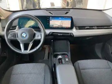 BMW iX1 xDrive 30 AD Navi Digitales Cockpit Soundsys