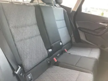 BMW iX1 xDrive 30 AD Navi Digitales Cockpit Soundsys
