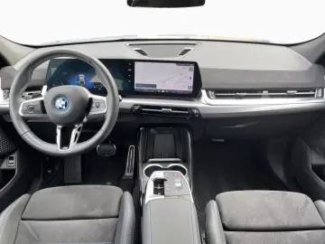 BMW iX2 eDrive20 M SPORT AdpLED DriveAss  ParkAss