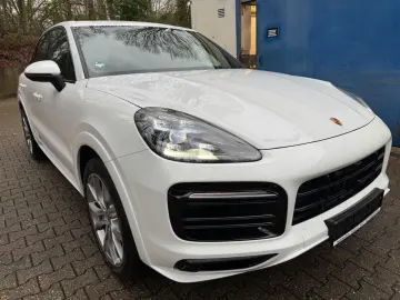 PORSCHE Cayenne S Matrix Chrono Pano Bose Softclose