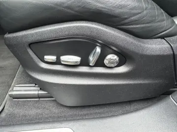 PORSCHE Cayenne S Matrix Chrono Pano Bose Softclose