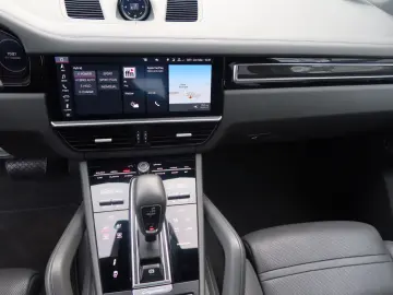 PORSCHE Cayenne E-Hybrid S.Heft Head-up Bose Matrix-LED
