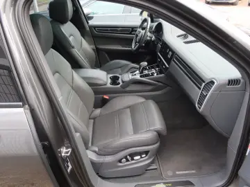 PORSCHE Cayenne E-Hybrid S.Heft Head-up Bose Matrix-LED