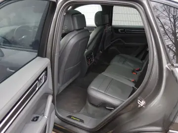 PORSCHE Cayenne E-Hybrid S.Heft Head-up Bose Matrix-LED