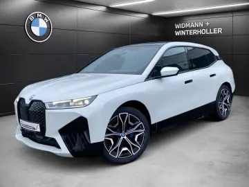 BMW iX xDrive40 Sportpaket Pano Sky DA Prof. 22&apos…