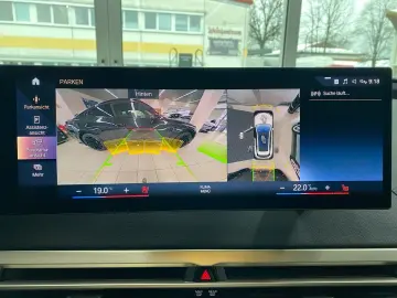 BMW iX xDrive40 Sportpaket Pano Sky DA Prof. 22&apos…