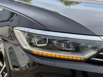 VOLKSWAGEN PASSAT B8