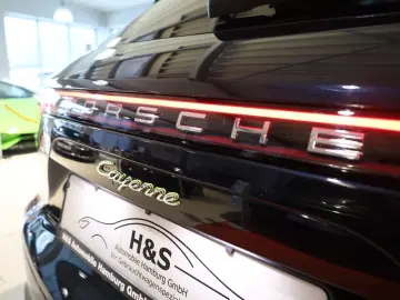 PORSCHE Cayenne E-Hybrid