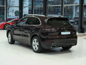 Porsche Cayenne E-Hybrid SPORT-CHRONO 14-