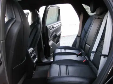 PORSCHE Cayenne Tiptronic S 1.HD dt.Fzg.Platinum Edition