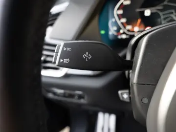BMW X5 PANO HUD 360  LASER LED SITZBELÜFTUNG M50i