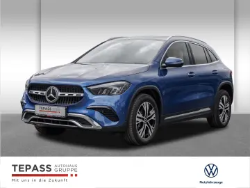 MERCEDES-BENZ GLA 220 Progressive ADVANCED-PLUS WINTER-PLUS