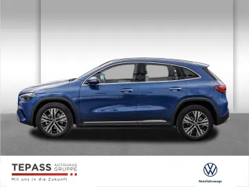 MERCEDES-BENZ GLA 220 Progressive ADVANCED-PLUS WINTER-PLUS