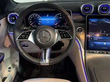 MERCEDES-BENZ GLC 220 d 4M Avantgarde Pano Standhz. …