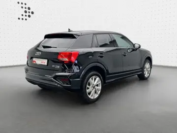 AUDI Q2 Advanced 40 TFSI quattro Navi LED PDC Virtual