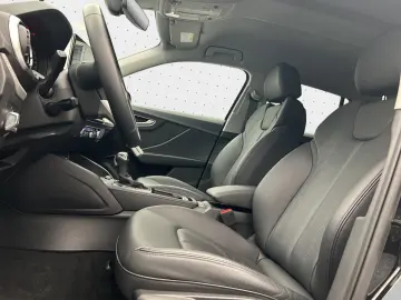 AUDI Q2 Advanced 40 TFSI quattro Navi LED PDC Virtual