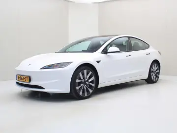 TESLA Model 3 Standard RWD Plus 95% SoH HIGHLAND [ LFP