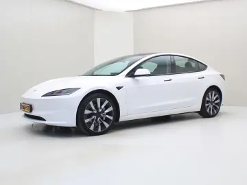 TESLA Model 3 Standard RWD Plus 95% SoH HIGHLAND [ LFP