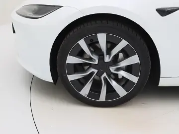 TESLA Model 3 Standard RWD Plus 95% SoH HIGHLAND [ LFP