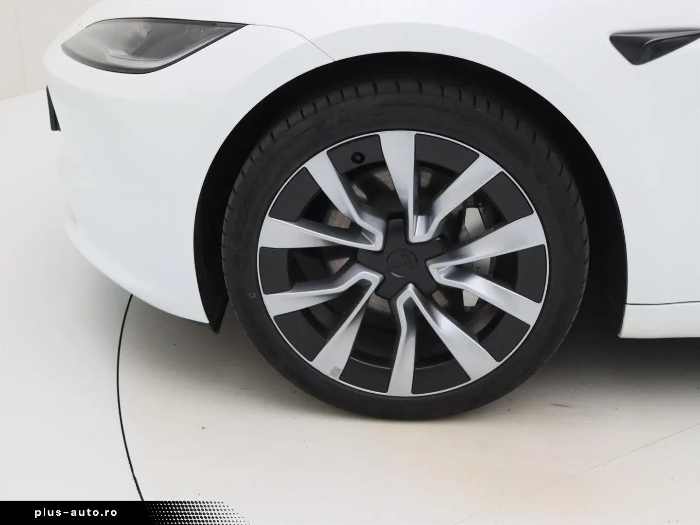 TESLA Model 3 Standard RWD Plus 95% SoH HIGHLAND [ LFP
