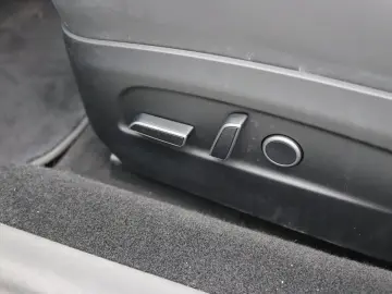 TESLA Model 3 Standard RWD Plus 95% SoH HIGHLAND [ LFP