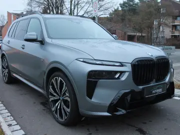 BMW X7 xDrive 40 d M Sport Pro 23  B&W UPE  154.250