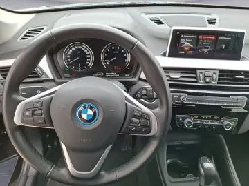 BMW X1 xDrive25e Advantage Navi LED