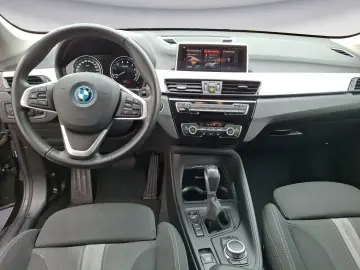 BMW X1 xDrive25e Advantage Navi LED
