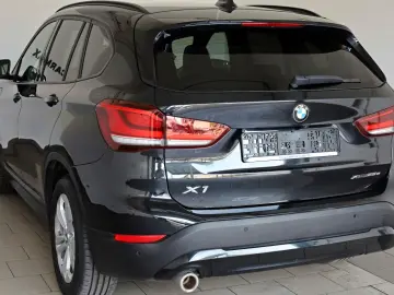BMW X1 xDrive 25e Advantage Leder Navi LED Kamer HUD