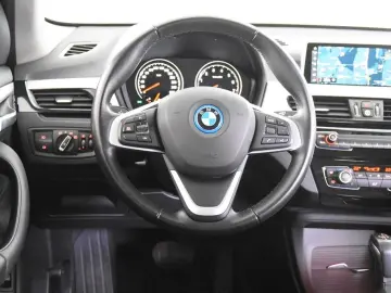 BMW X1 xDrive25e  1.Hand Navi Park ass.