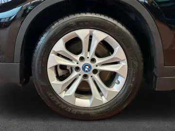 BMW X1 xDrive25e Advantage  NAVI LED