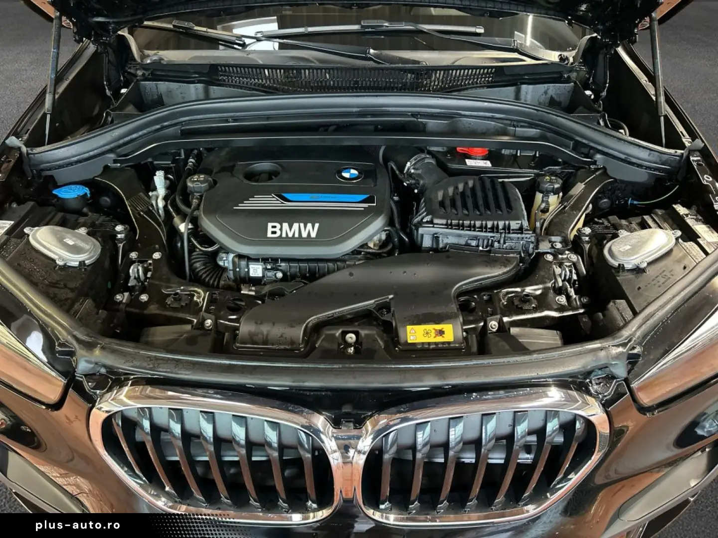 BMW X1 xDrive25e Advantage  NAVI LED