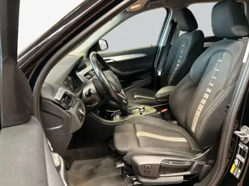 BMW X1 xDrive25e Advantage  NAVI LED